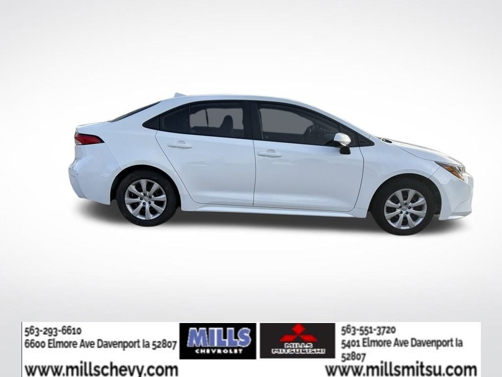 Used 2022 Toyota Corolla LE Sedan