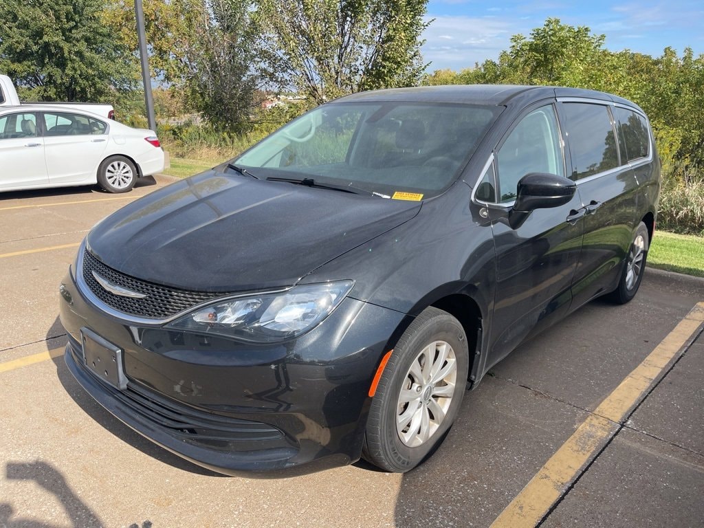 2017 Chrysler Pacifica Touring