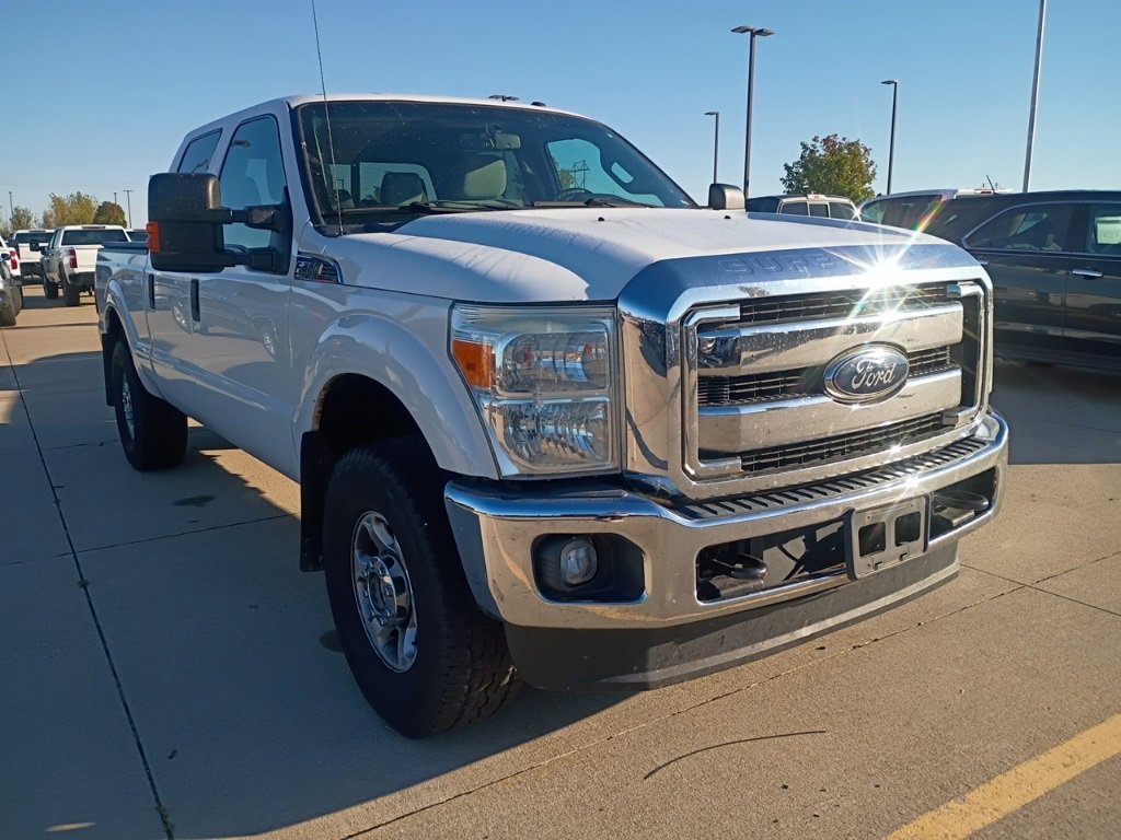2016 Ford F-250 Lariat photo 2