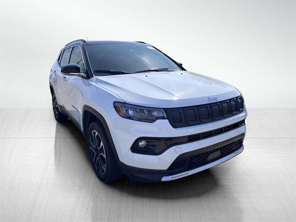 2022 Jeep Compass Limited photo 2