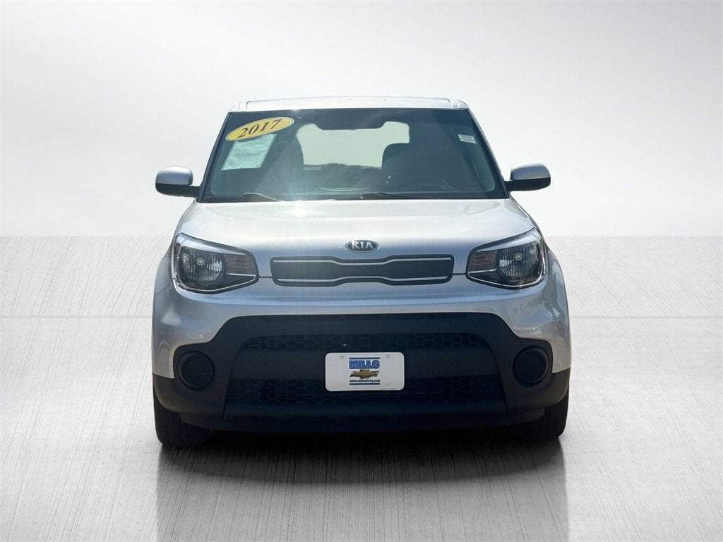 Used 2017 Kia Soul Base with VIN KNDJN2A26H7457061 for sale in Davenport, IA