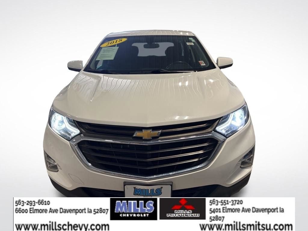 Used 2018 Chevrolet Equinox LT with VIN 2GNAXJEV1J6254682 for sale in Davenport, IA