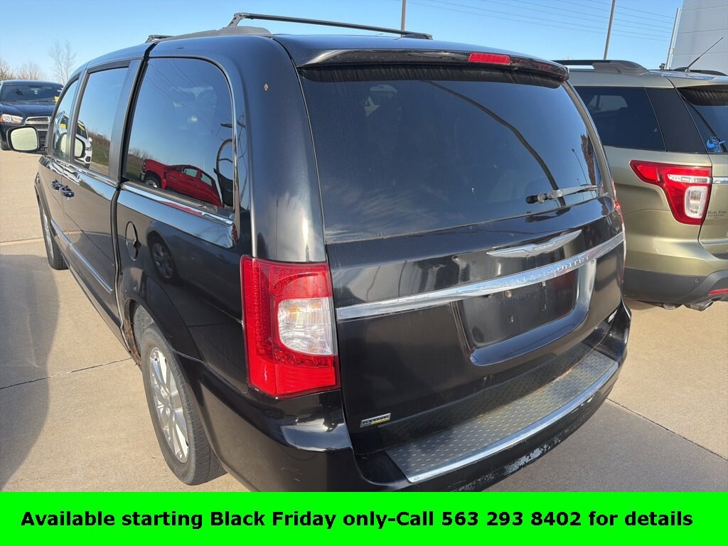 Used 2013 Chrysler Town & Country Touring Van LWB Passenger Van