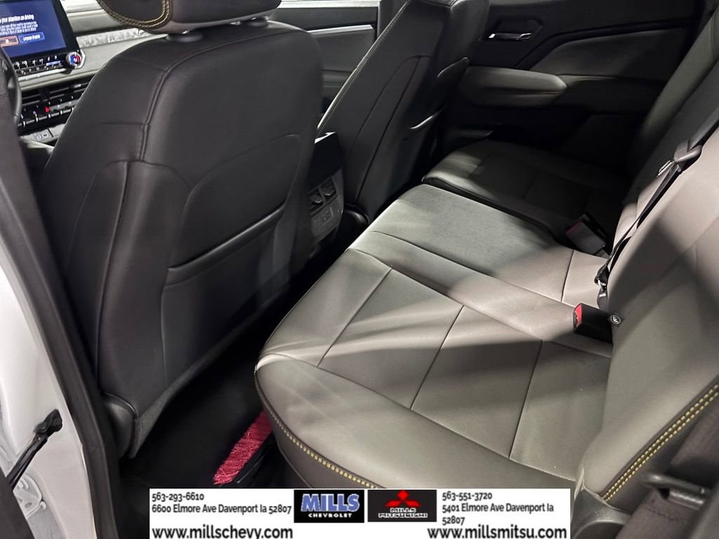 2026 Chevrolet Colorado ZR2 - Photo 12