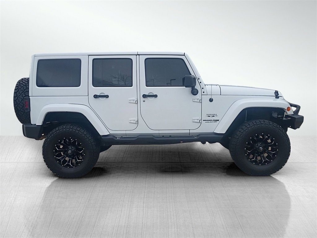 Used 2018 Jeep Wrangler JK Unlimited Unlimited Sahara 4x4 SUV