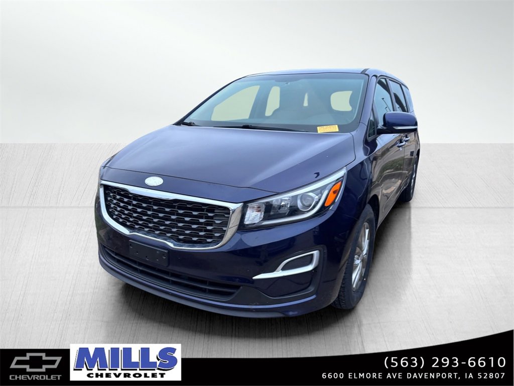 2019 Kia Sedona LX's photo
