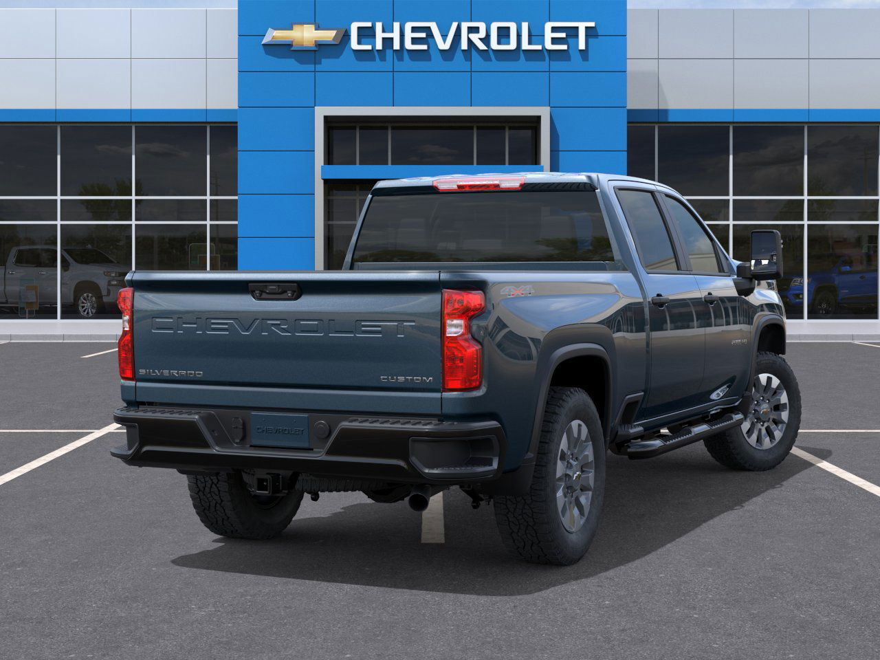 2025 Chevrolet Silverado 2500HD Custom photo 4
