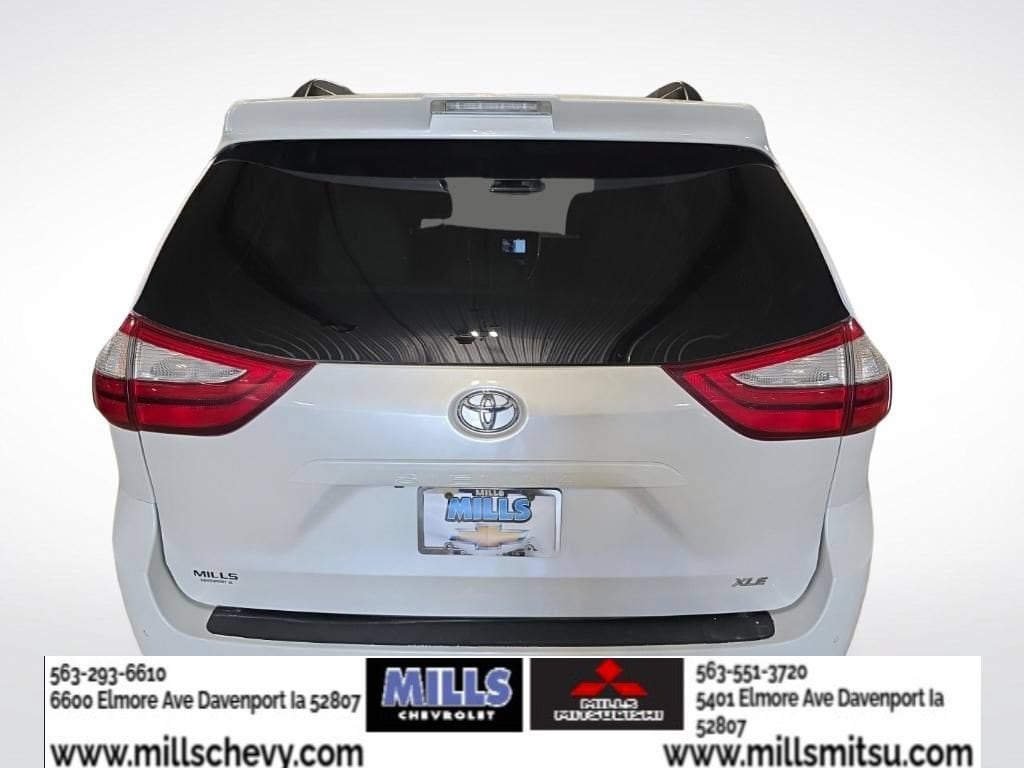 Used 2019 Toyota Sienna XLE 7 Passenger Auto Access Seat Van