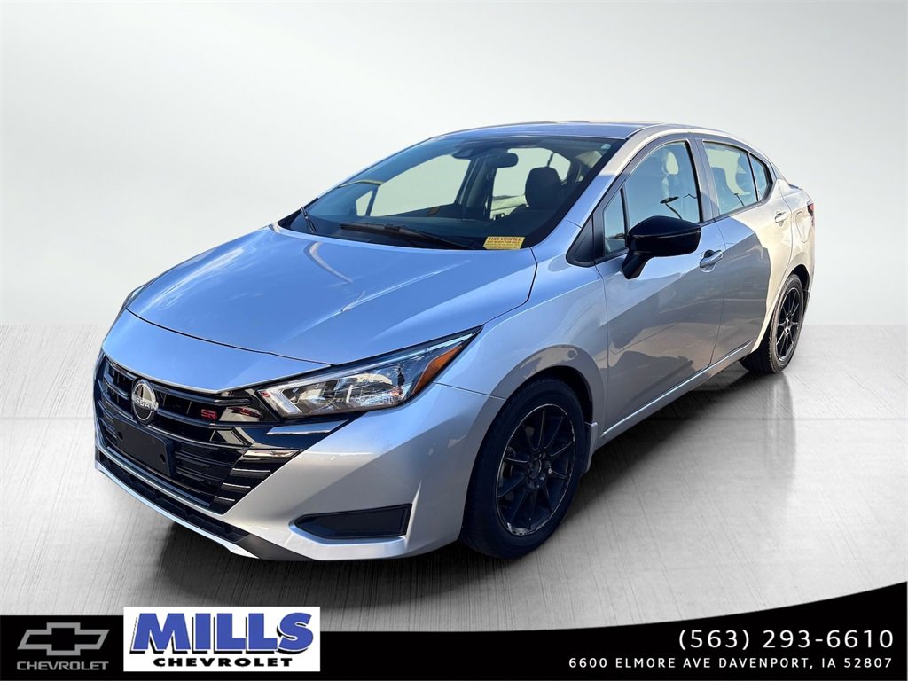 2023 Nissan Versa Sedan SR