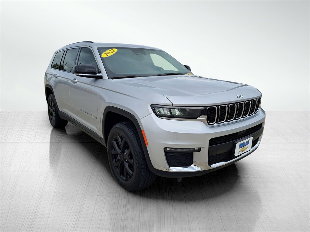 2022 Jeep Grand Cherokee Limited photo 3