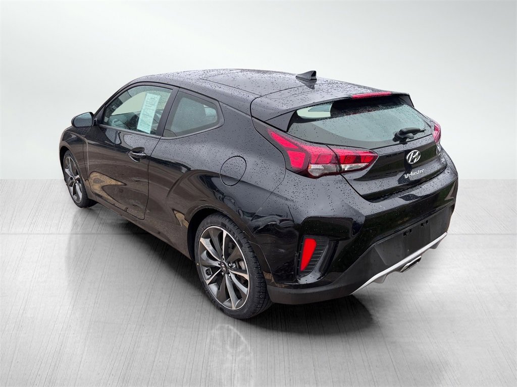 2019 Hyundai Veloster 2.0L Premium photo 4