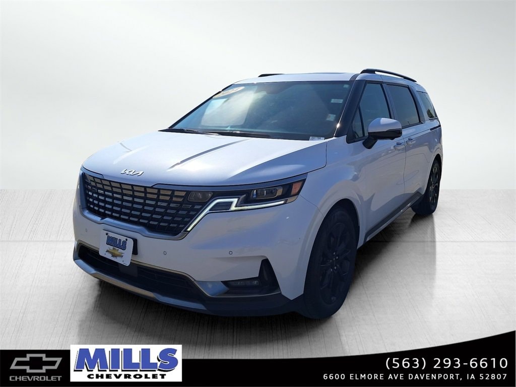 2024 Kia Carnival SX Prestige's photo