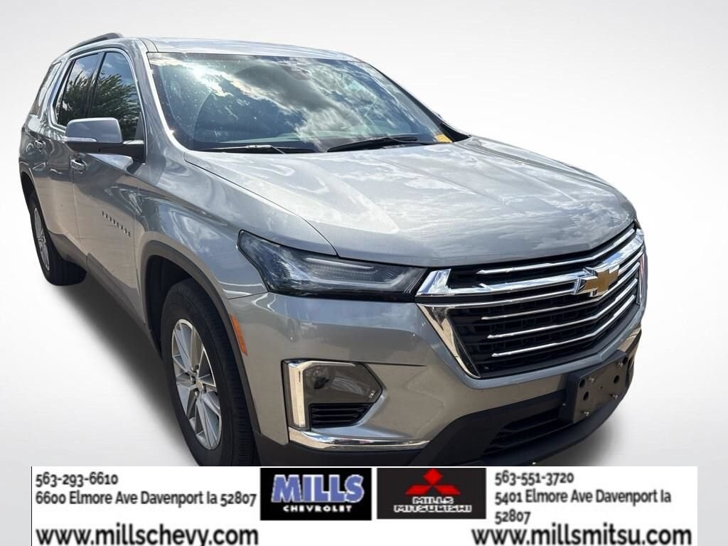 Used 2023 Chevrolet Traverse LT Cloth w/1LT SUV