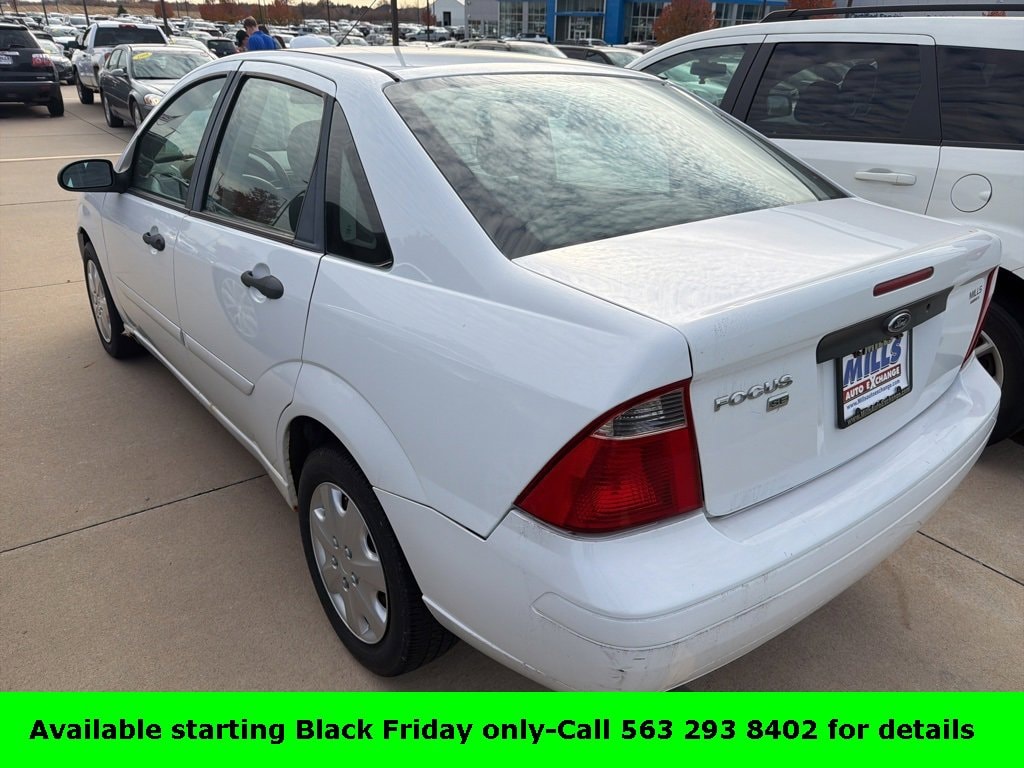 Used 2007 Ford Focus Sedan