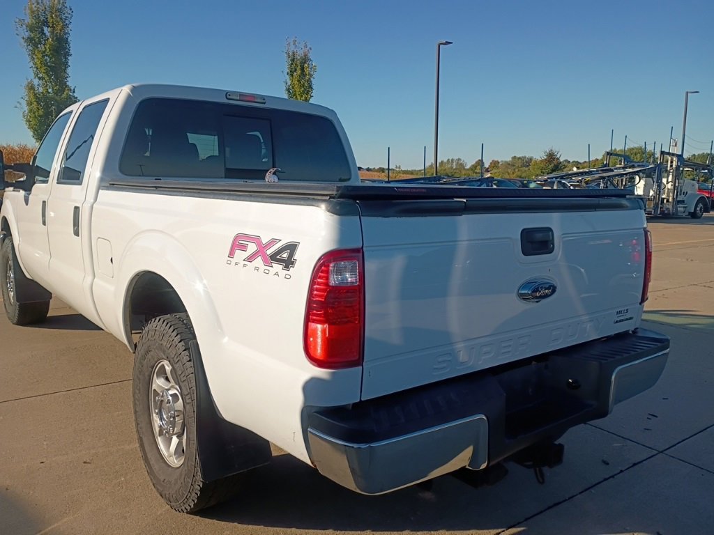 2016 Ford F-250 Lariat photo 4
