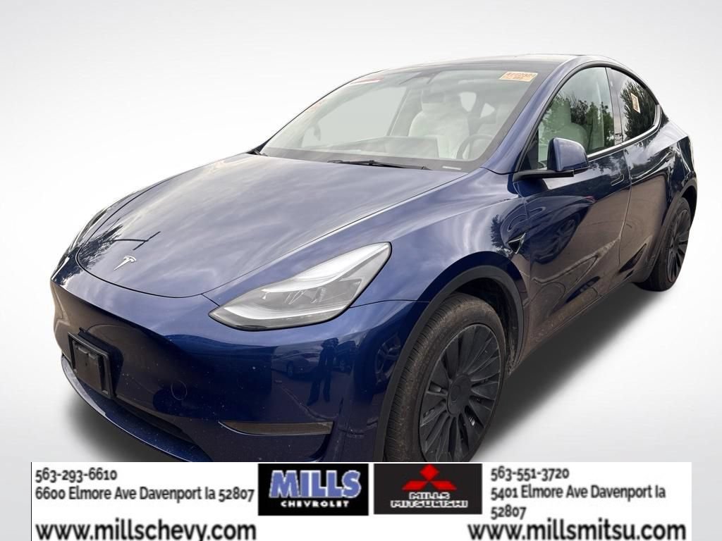 2023 Tesla Model Y Long Range Dual Motor All-Wheel Drive's photo