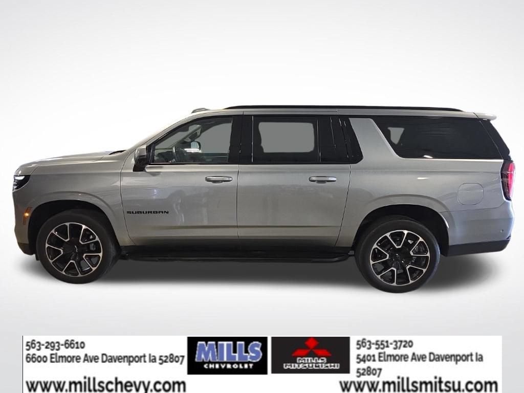 Used 2025 Chevrolet Suburban RST SUV