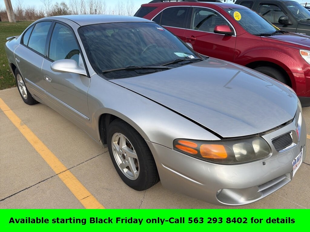 Used 2004 Pontiac Bonneville SE Sedan