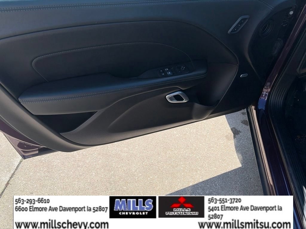 2022 Dodge Challenger R/T - Photo 11