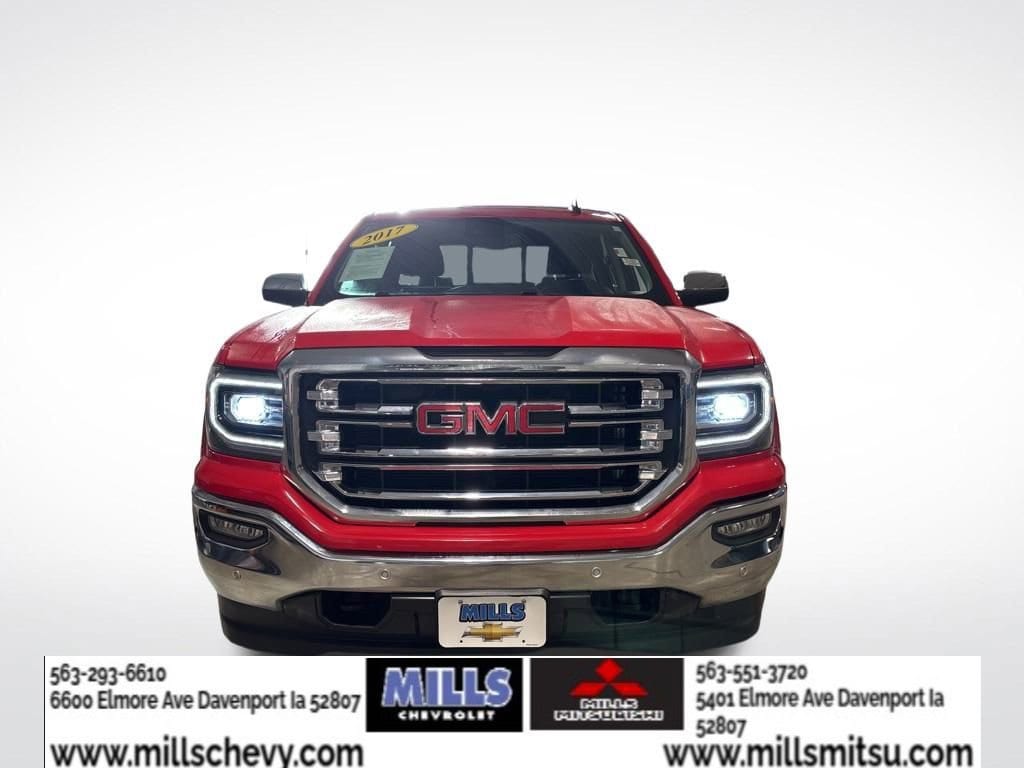 2017 GMC Sierra 4WD Crew Cab Short Box SLT's photo