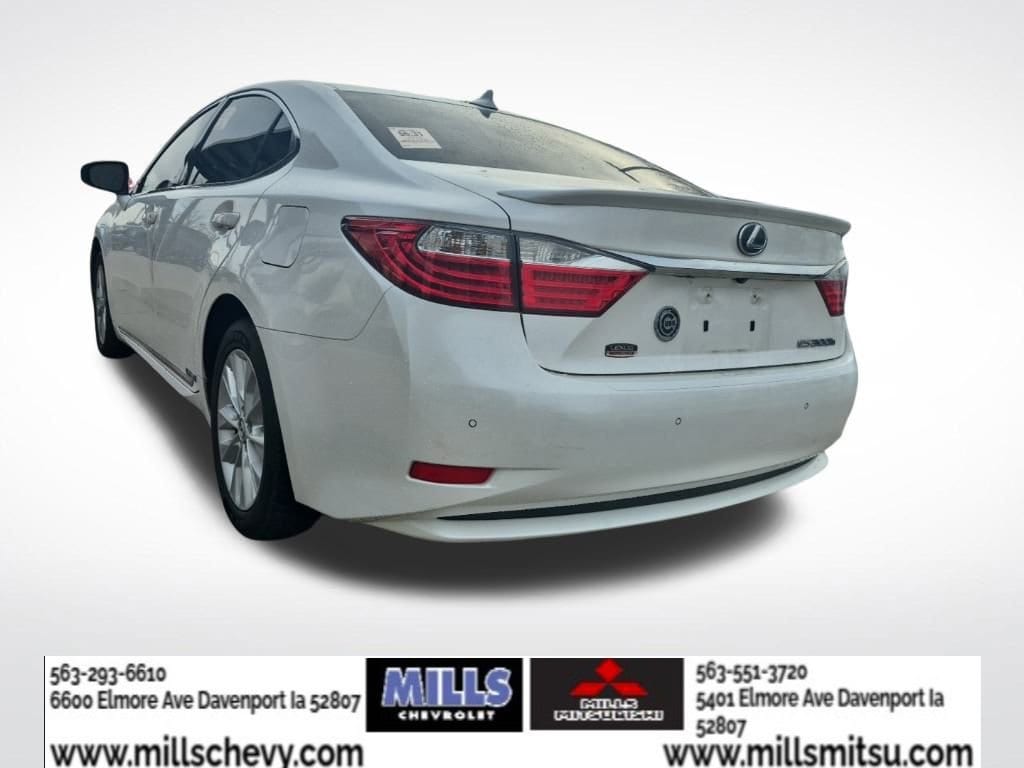 Used 2014 Lexus ES 300h Sedan