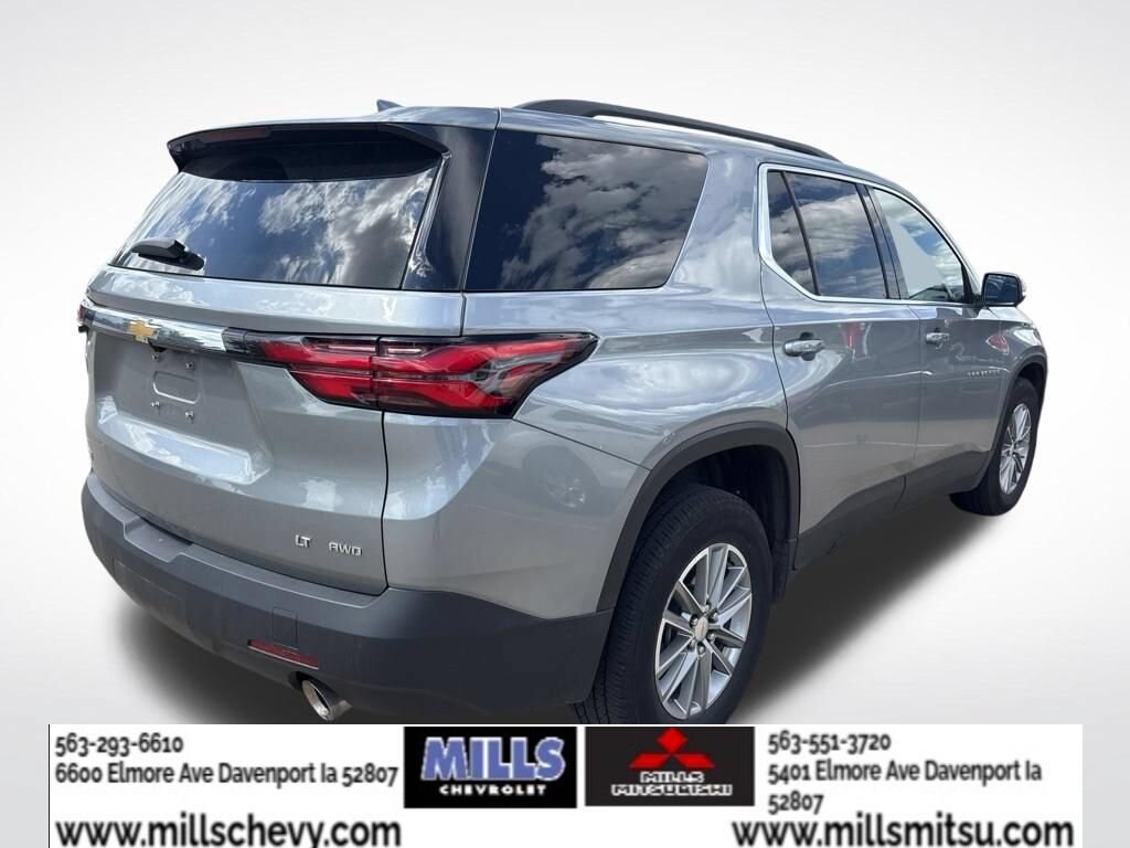 Used 2023 Chevrolet Traverse LT Cloth w/1LT SUV