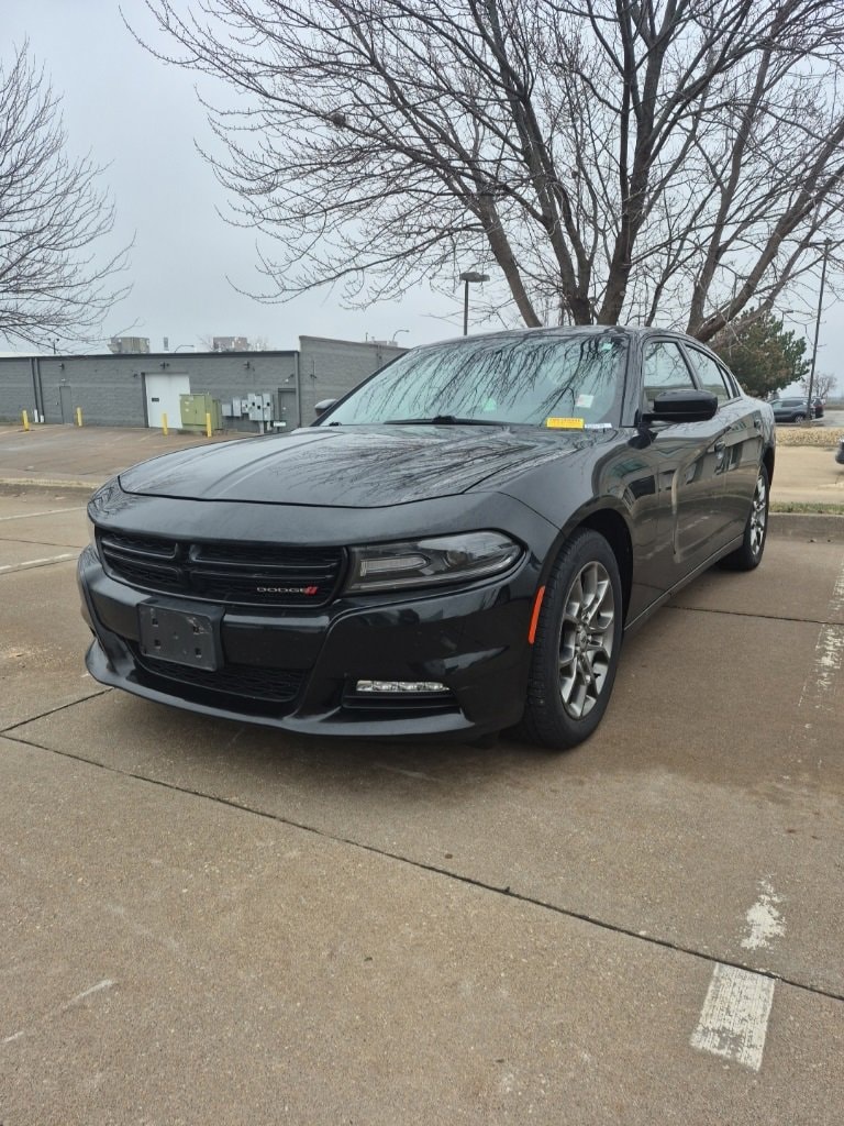 2017 Dodge Charger SXT's photo