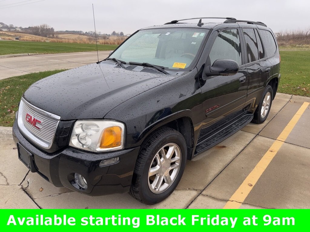 Used 2007 GMC Envoy Denali SUV