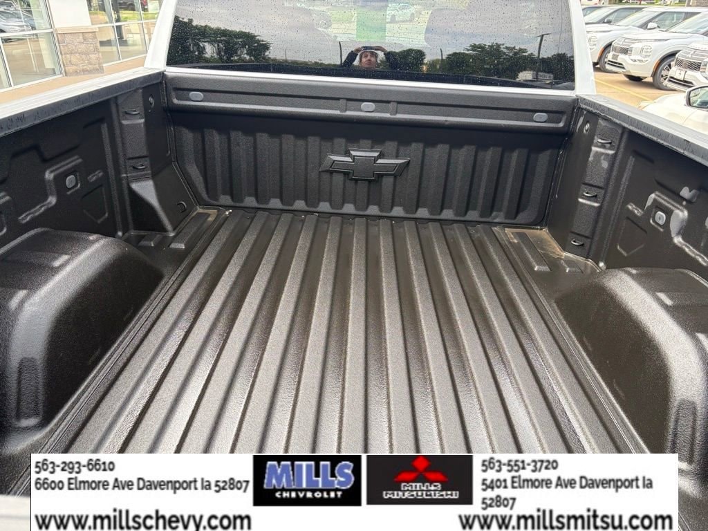 2023 Chevrolet Silverado 1500 LT - Photo 13