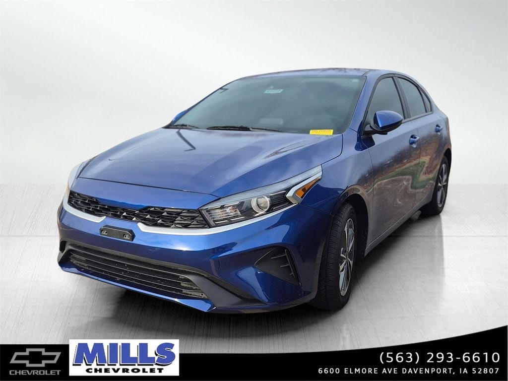 2023 Kia Forte LXS's photo