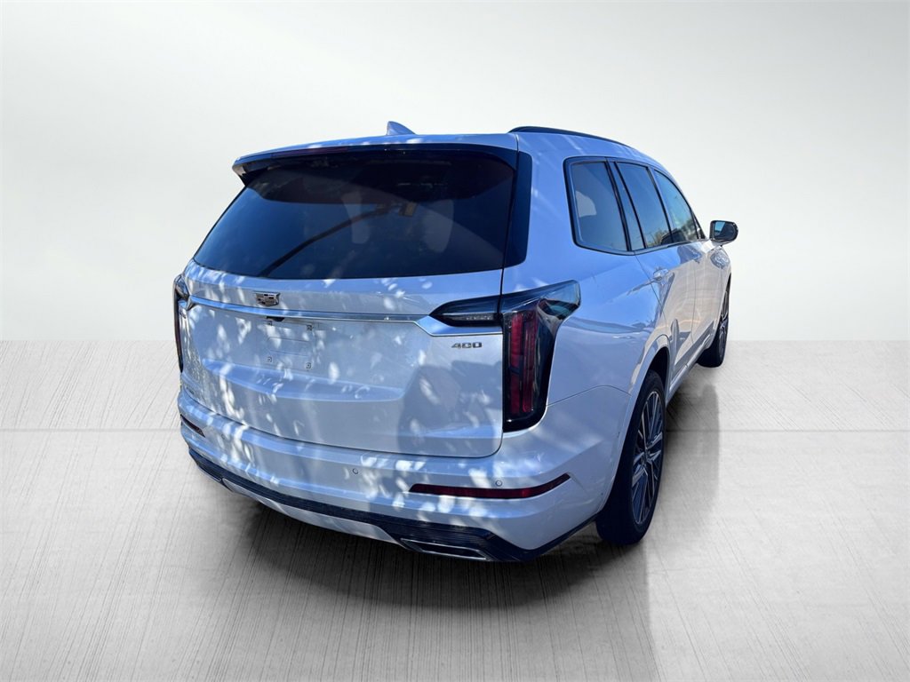 2023 Cadillac XT6 Sport photo 4