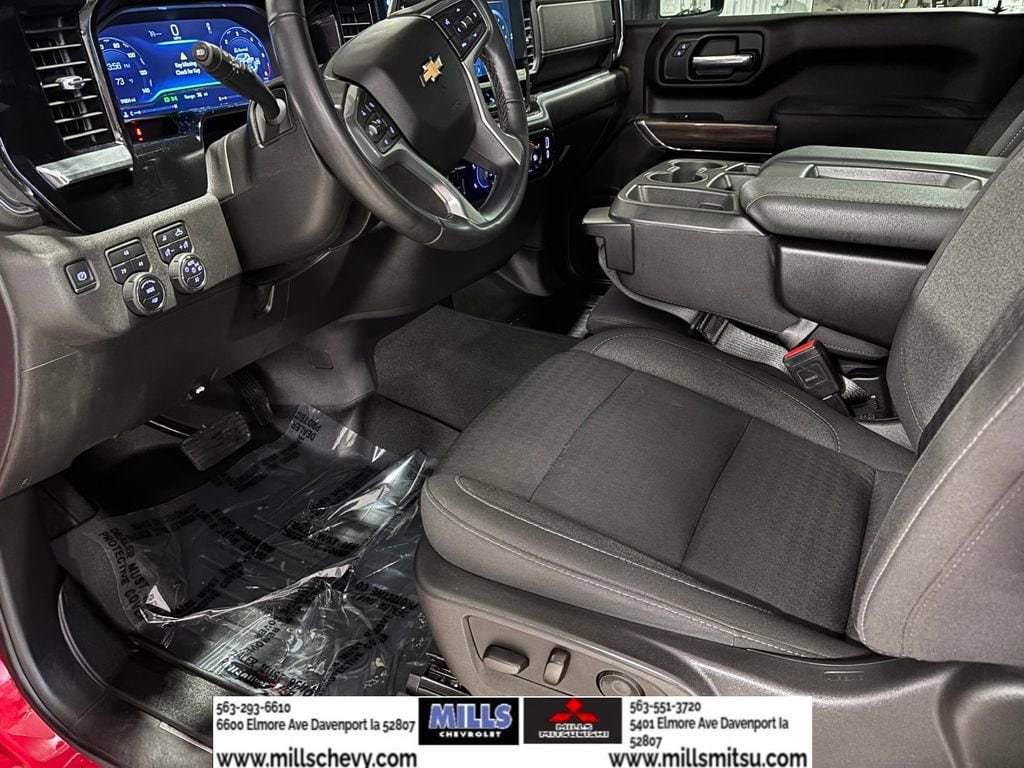 2024 Chevrolet Silverado 3500HD LT - Photo 10