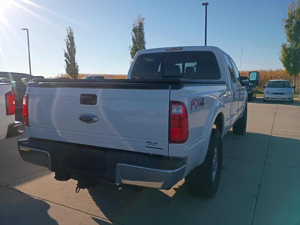2016 Ford F-250 Lariat photo 3