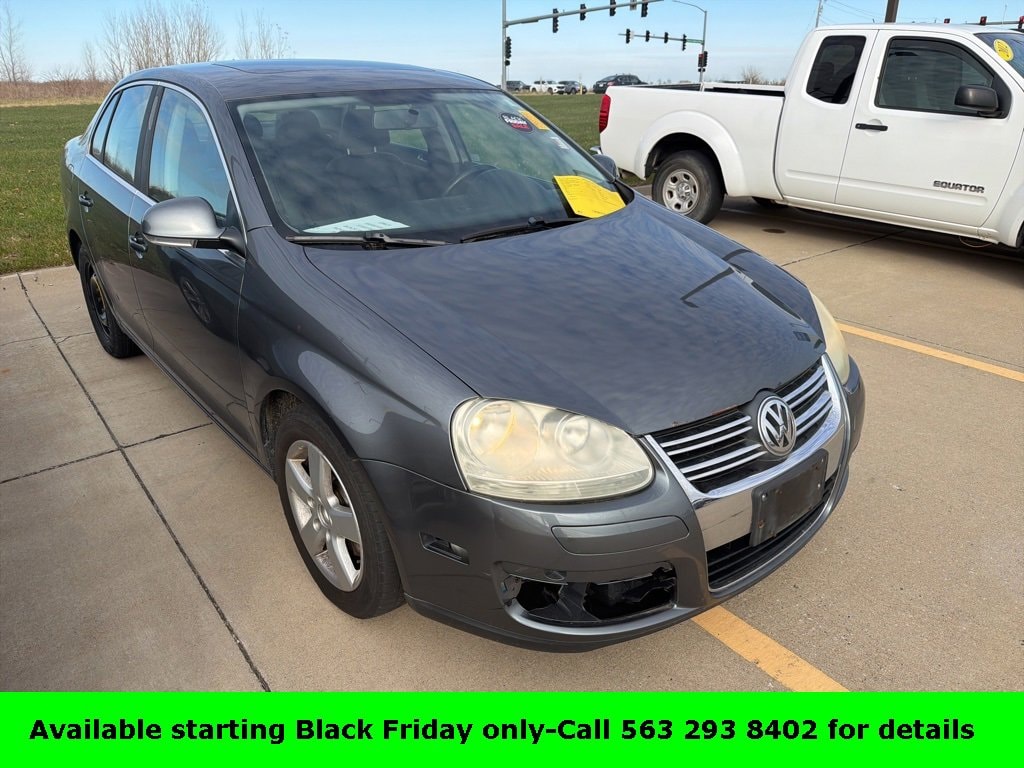 Used 2008 Volkswagen Jetta Sedan SE Sedan