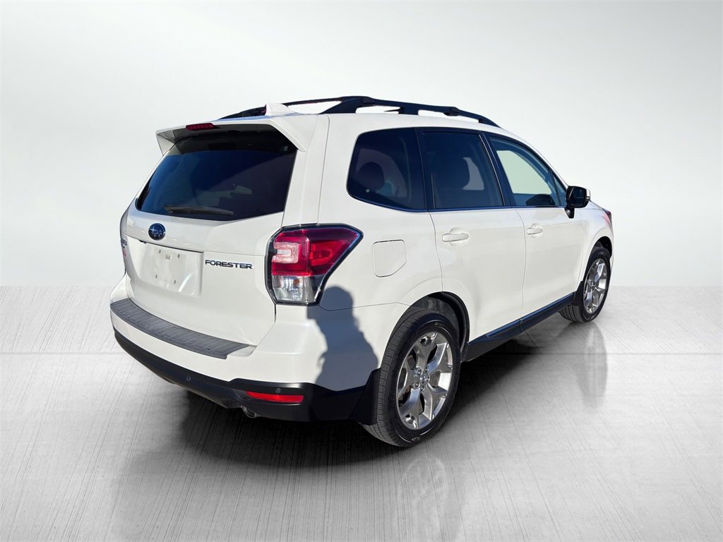 2018 Subaru Forester 2.5i Touring photo 3