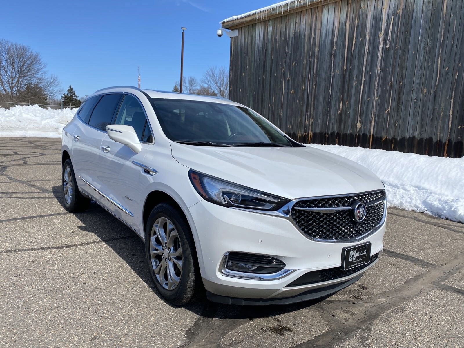 Used 2019 Buick Enclave Avenir with VIN 5GAEVCKW8KJ123277 for sale in Baxter, Minnesota