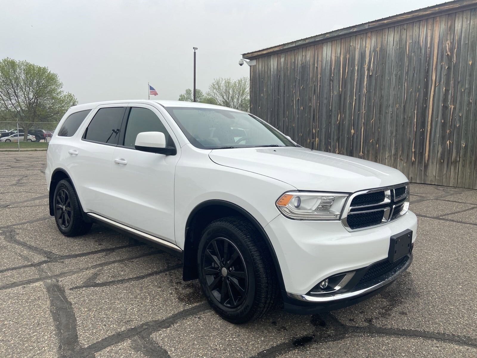 Used 2018 Dodge Durango SXT with VIN 1C4RDJAG8JC416536 for sale in Baxter, Minnesota
