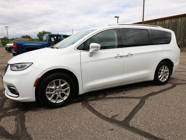 Used 2021 Chrysler Pacifica Touring L with VIN 2C4RC1BG5MR585331 for sale in Baxter, Minnesota