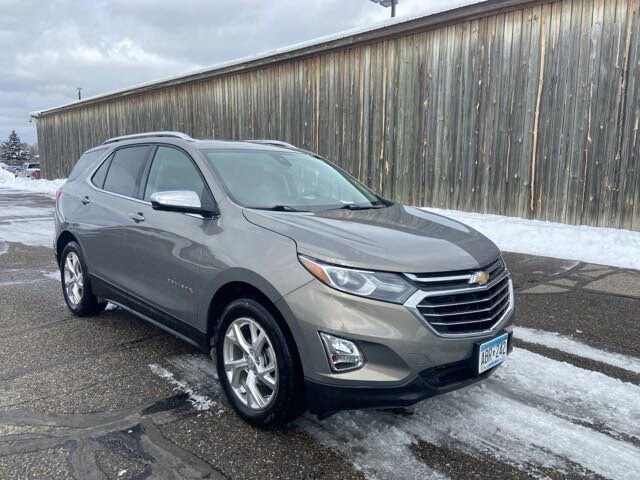 Used 2018 Chevrolet Equinox Premier with VIN 3GNAXXEU9JL169644 for sale in Baxter, Minnesota