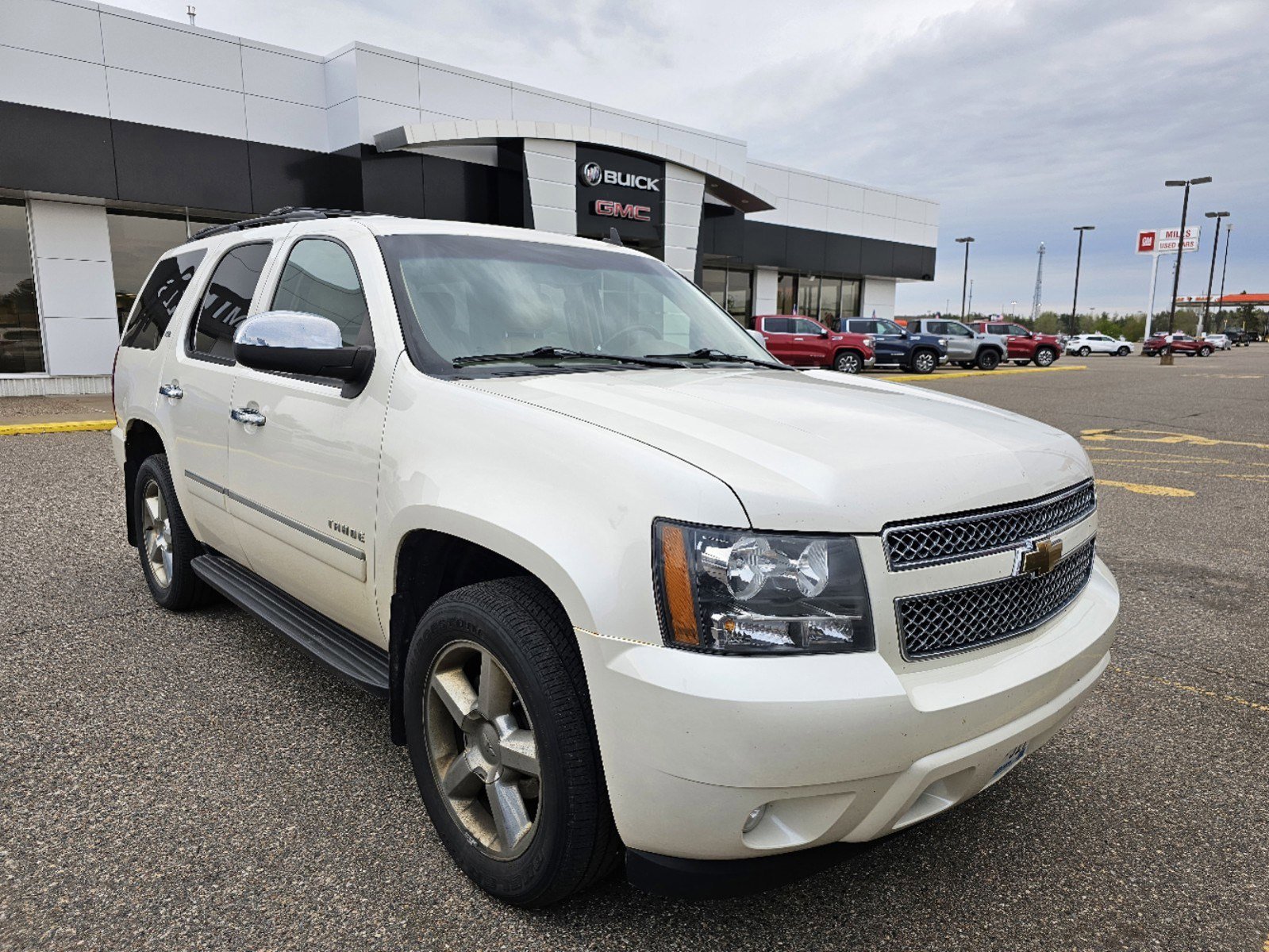 Used 2011 Chevrolet Tahoe LTZ with VIN 1GNSKCE07BR249964 for sale in Baxter, Minnesota