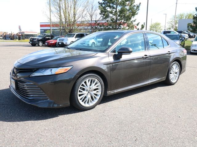 Used 2019 Toyota Camry XLE with VIN 4T1B11HK4KU839254 for sale in Baxter, Minnesota