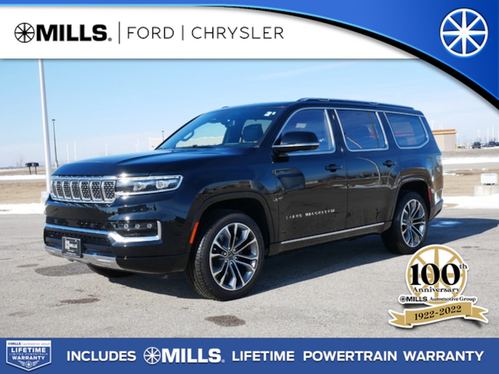 New 2023 Jeep Grand Wagoneer Series III 4X4 For Sale Willmar MN VIN