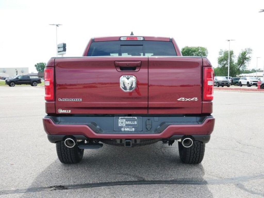New 2025 Ram 1500 LARAMIE CREW CAB 4X4 5'7 BOX For Sale Willmar MN