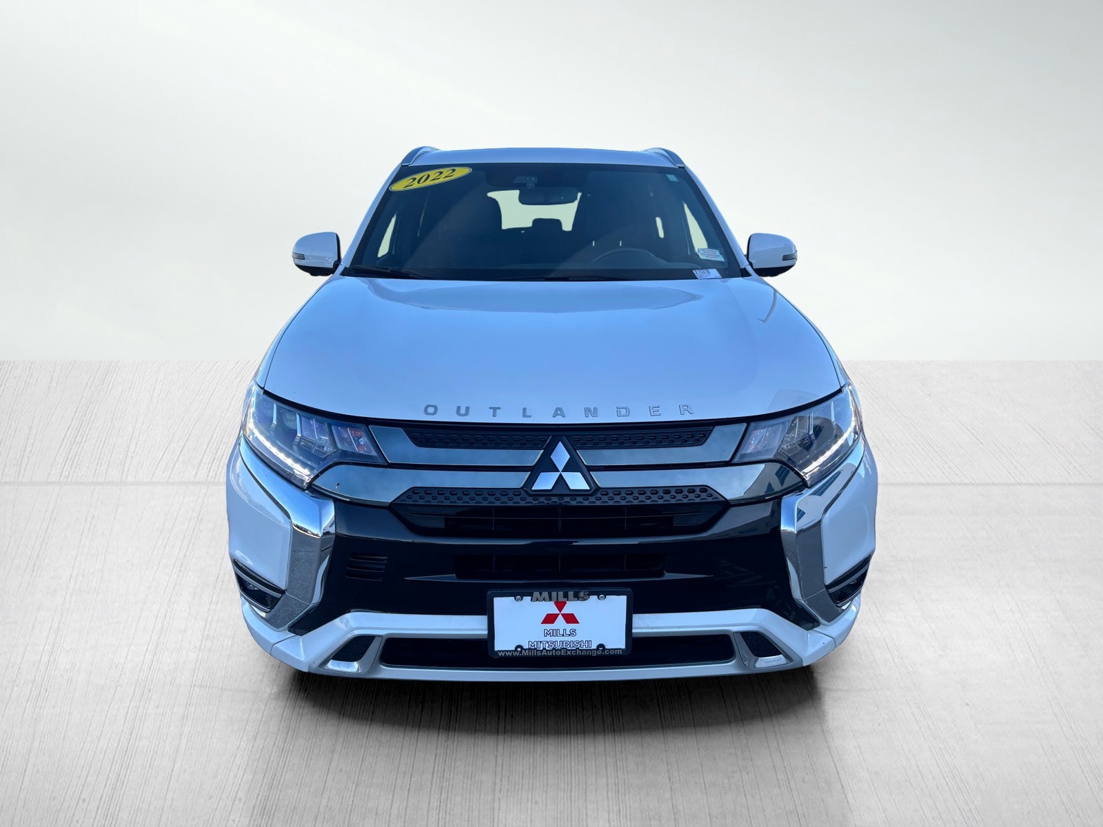 Used 2022 Mitsubishi Outlander PHEV GT with VIN JA4J2VA76NZ045965 for sale in Davenport, IA