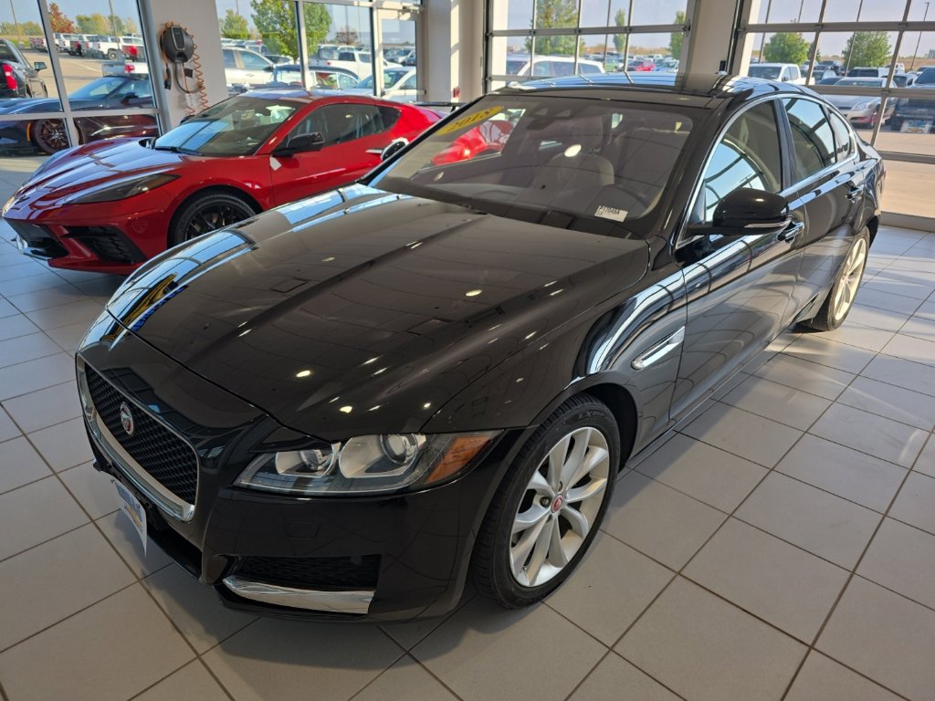 2018 Jaguar XF Premium