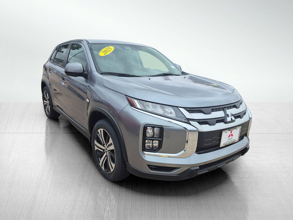 2025 Mitsubishi Outlander Sport ES - Photo 3