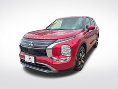 2025 Mitsubishi Outlander SE SUV