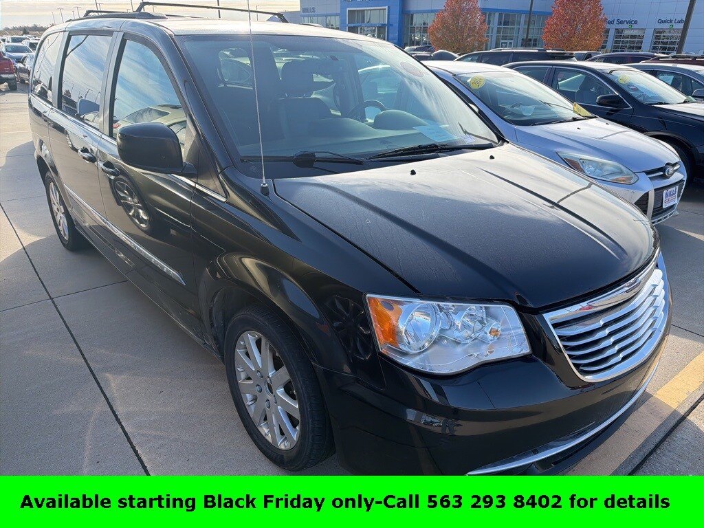 Used 2013 Chrysler Town & Country Touring Van LWB Passenger Van