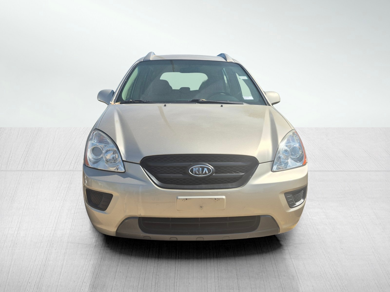 Used 2007 Kia Rondo LX with VIN KNAFG525977087553 for sale in Davenport, IA