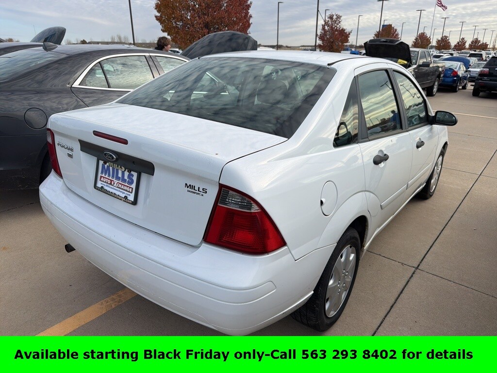 Used 2007 Ford Focus Sedan